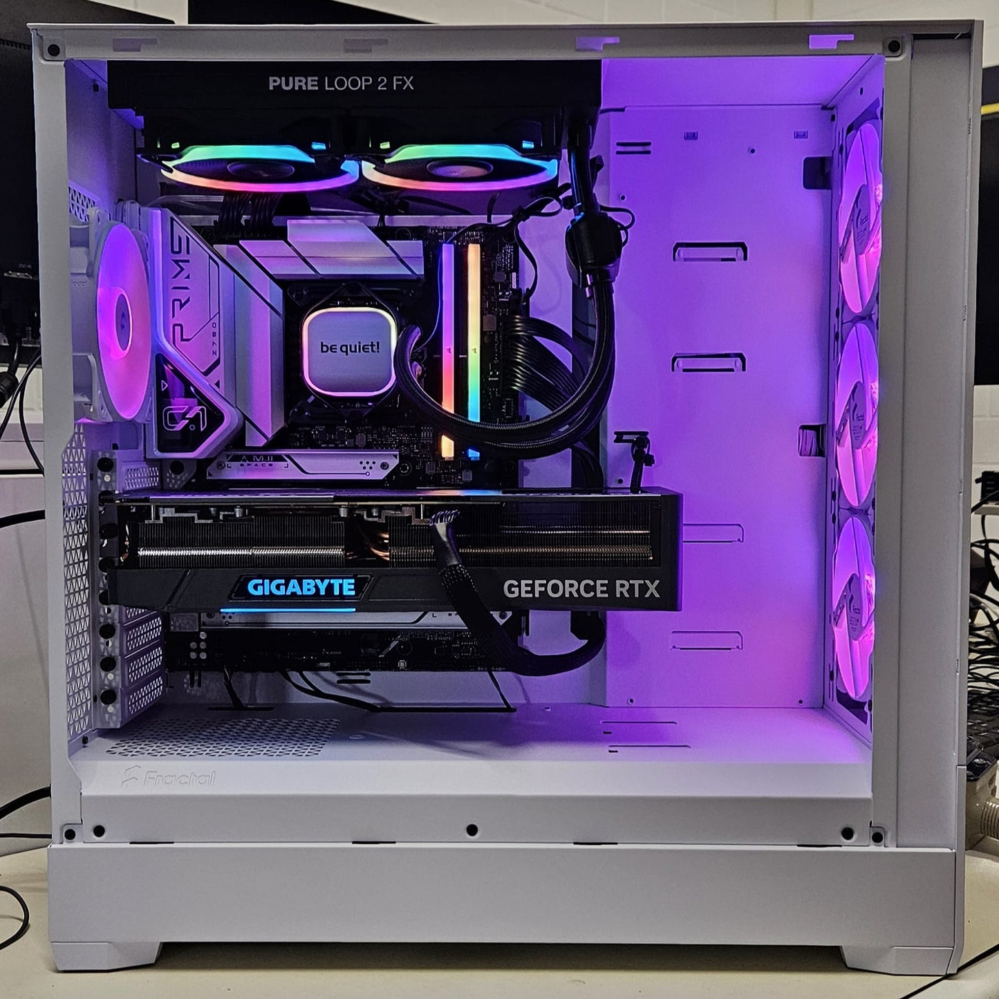 BECK PC Gaming Apollon (CH, i5, 64 GB, 1 TB SSD, RTX 4080 16 GB, WIN 11 H) - Retoure