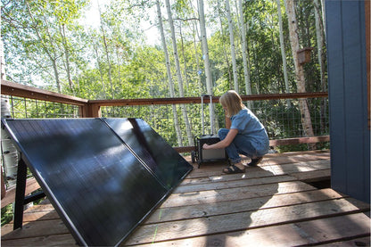 Goal Zero Boulder 200 Briefcase Solar Panel