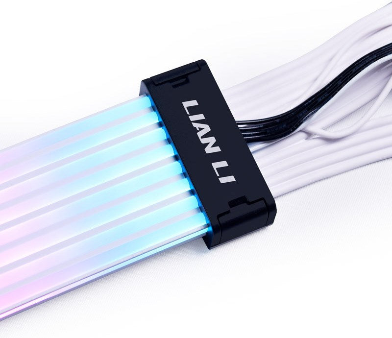 Lian Li Strimer Plus V2 12VHPWR 16- zu 16-Pin Verlängerung - 320mm, 8 LED-Bahnen