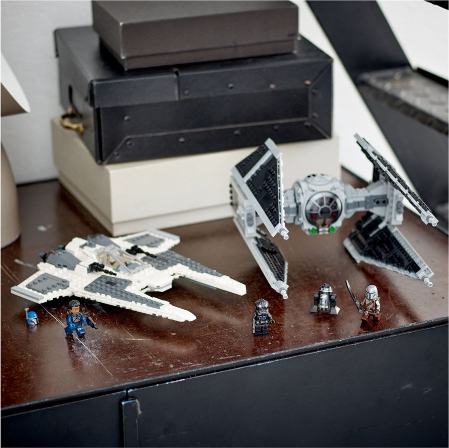 Lego Star Wars - Mandalorianischer Fang Fighter vs. TIE Interceptor